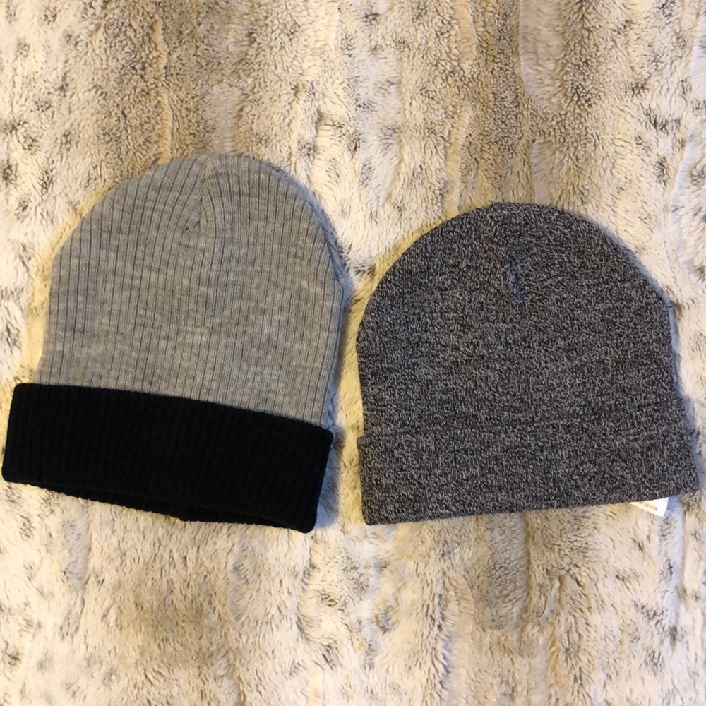 Bundle of 2 Beanies